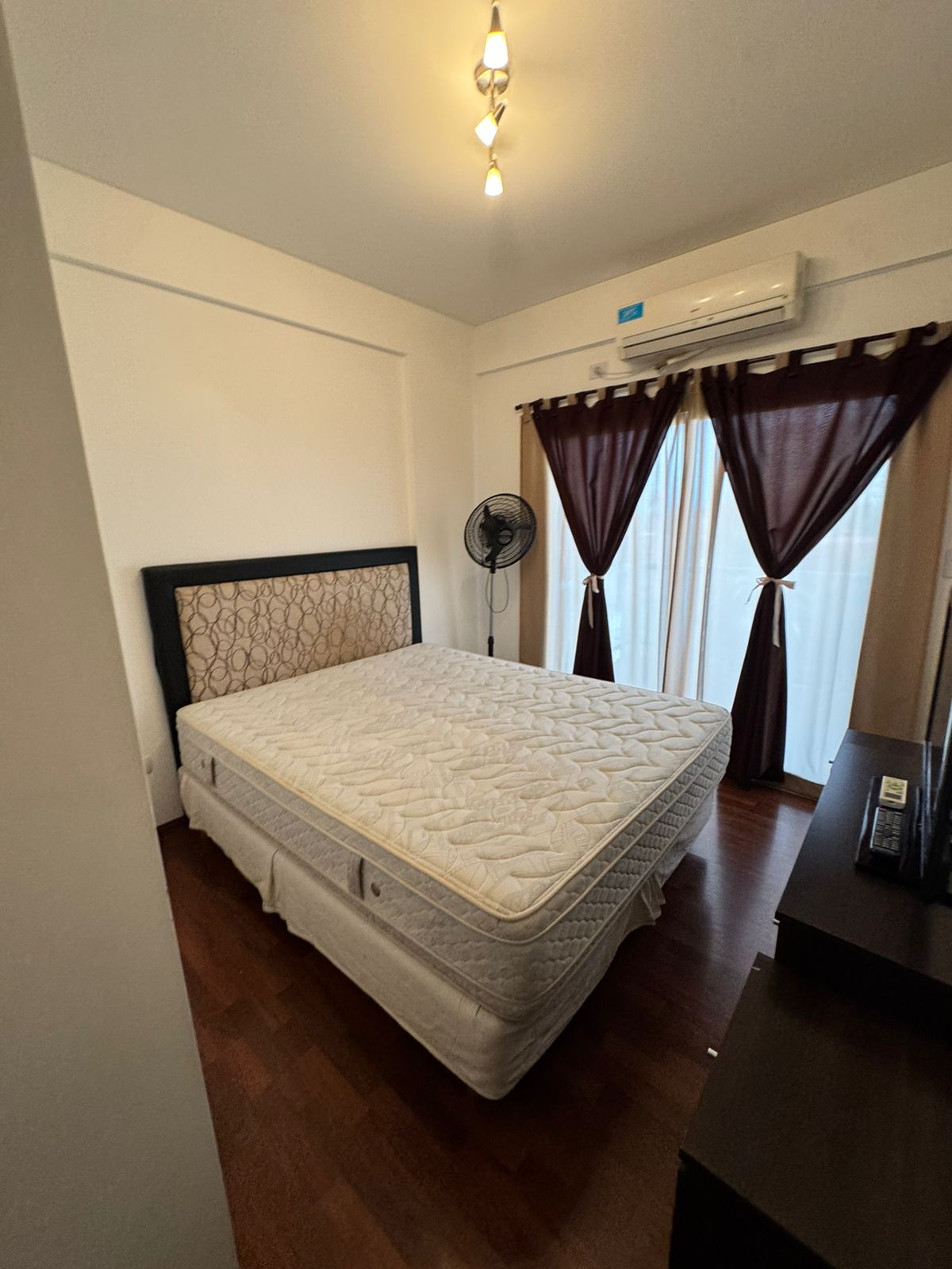 aparopropiedades - Departamento de 2 ambientes con cochera (AMUEBLADO)