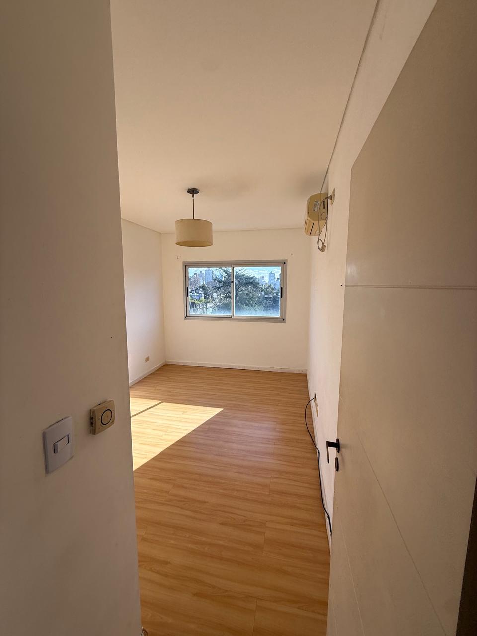 aparopropiedades - Departamento de 2 ambientes con cochera en Quilmes 