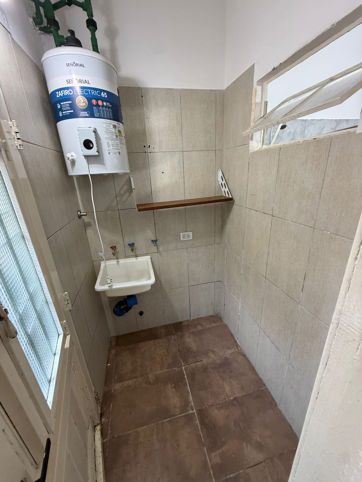 aparopropiedades - Departamento de 2 ambientes en planta baja en Quilmes 