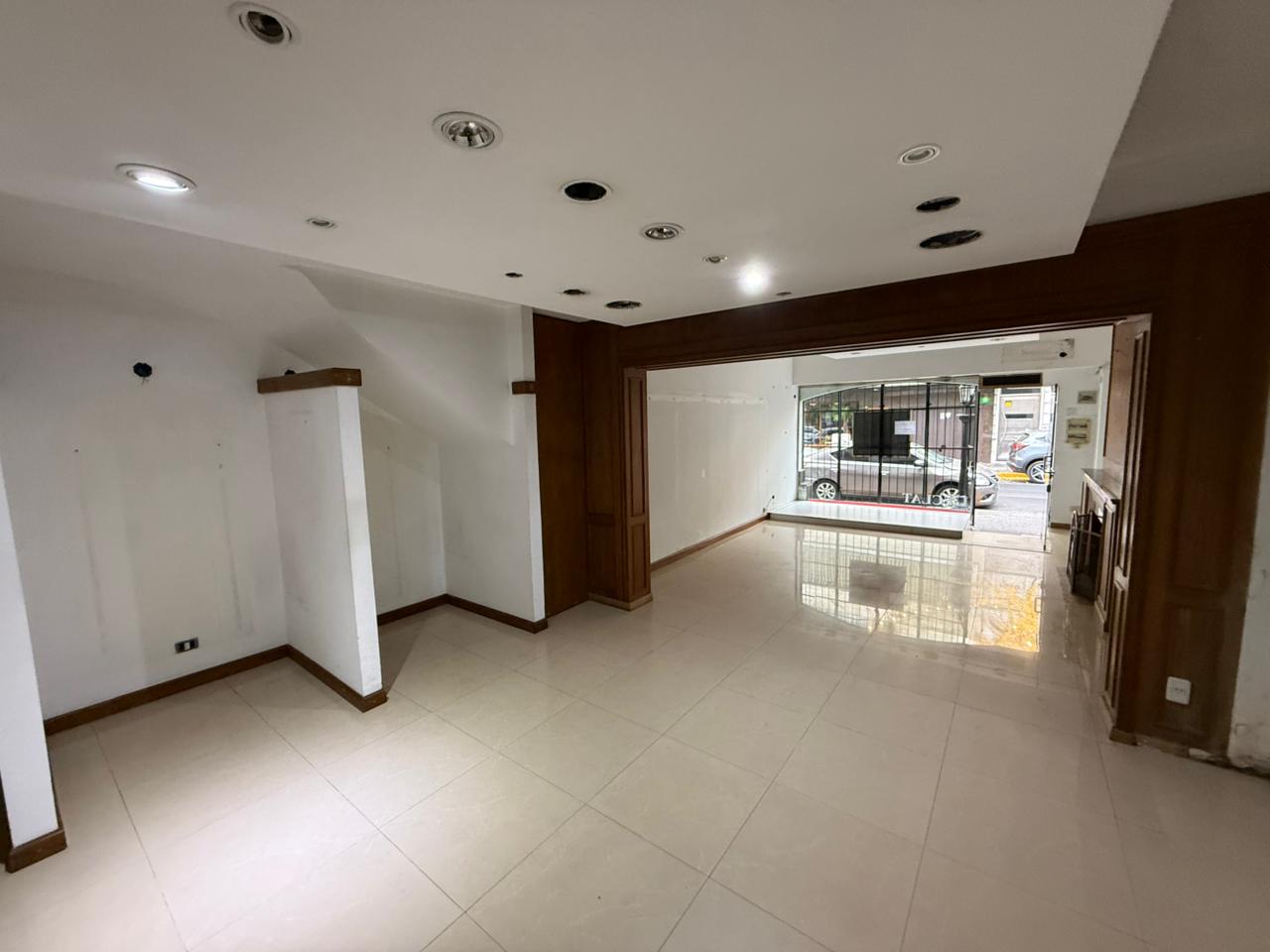 aparopropiedades - Local comercial en excelente ubicación