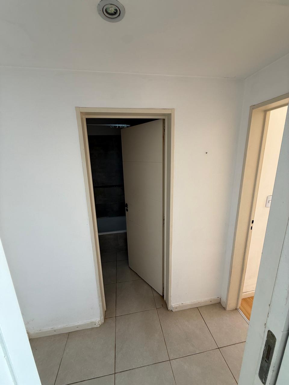 aparopropiedades - Departamento de 2 ambientes con cochera en Quilmes 