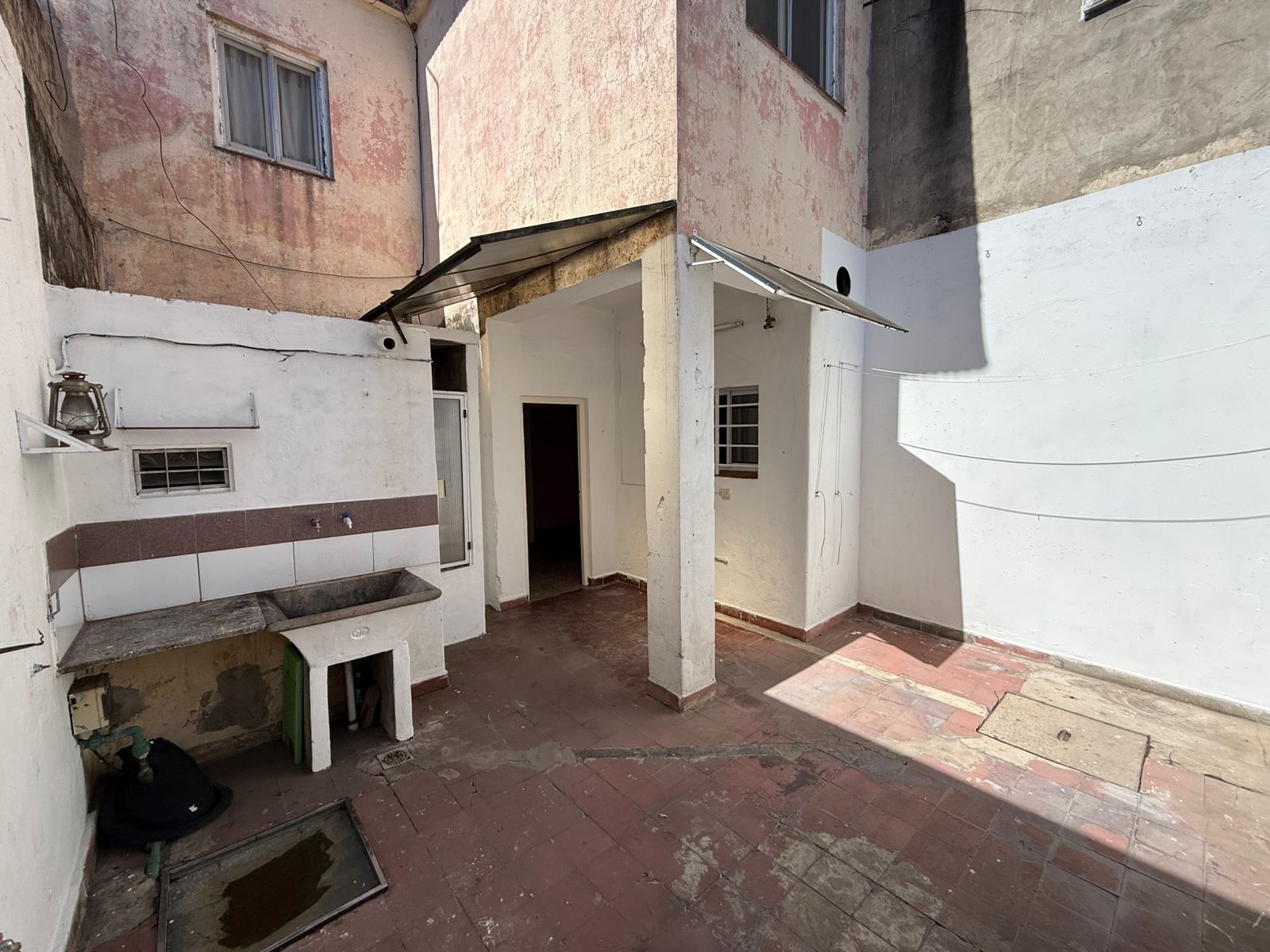 aparopropiedades - Casa en zona Residencial de Quilmes 