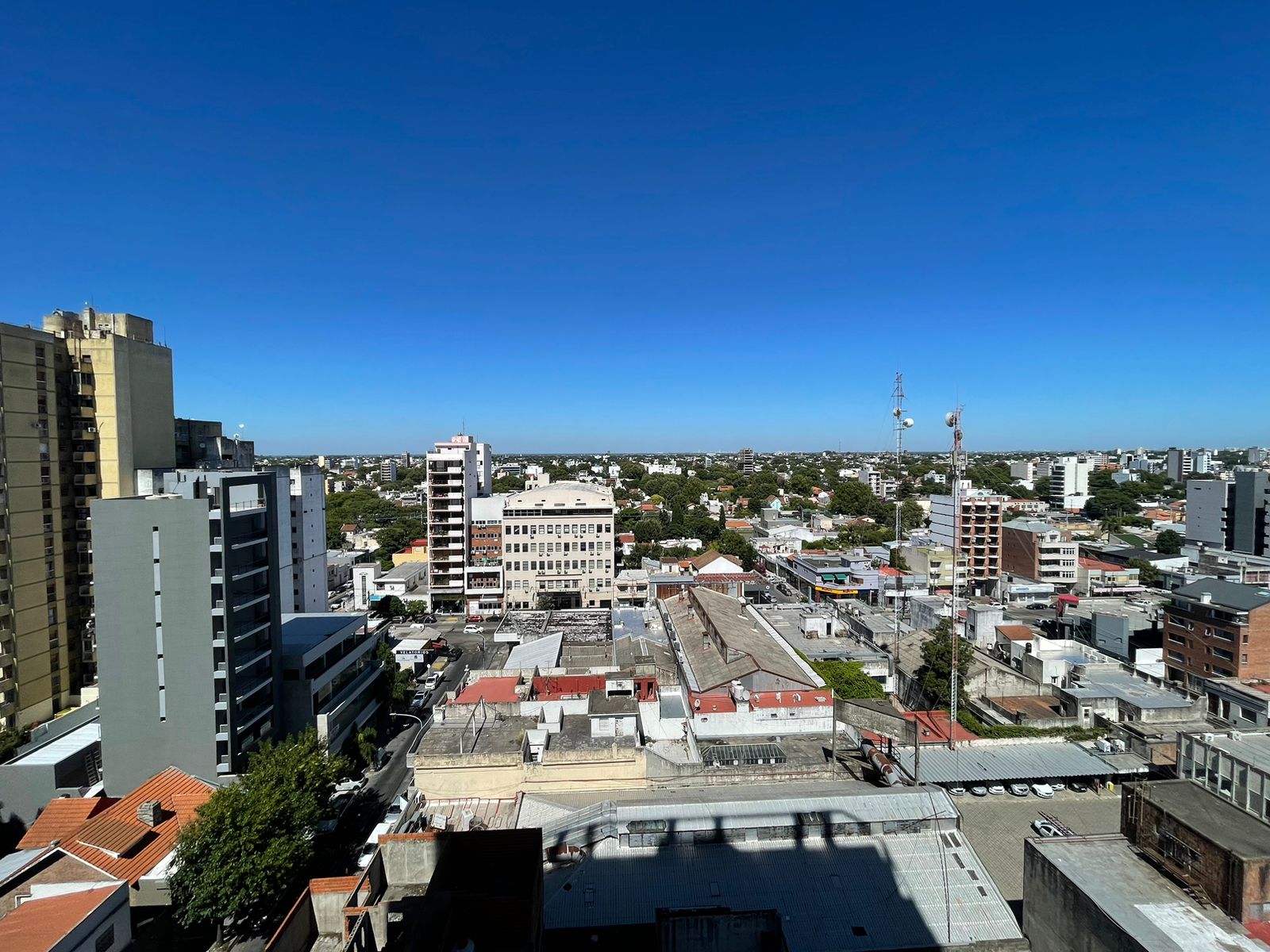 aparopropiedades - Departamento de 2 ambientes en Quilmes centro