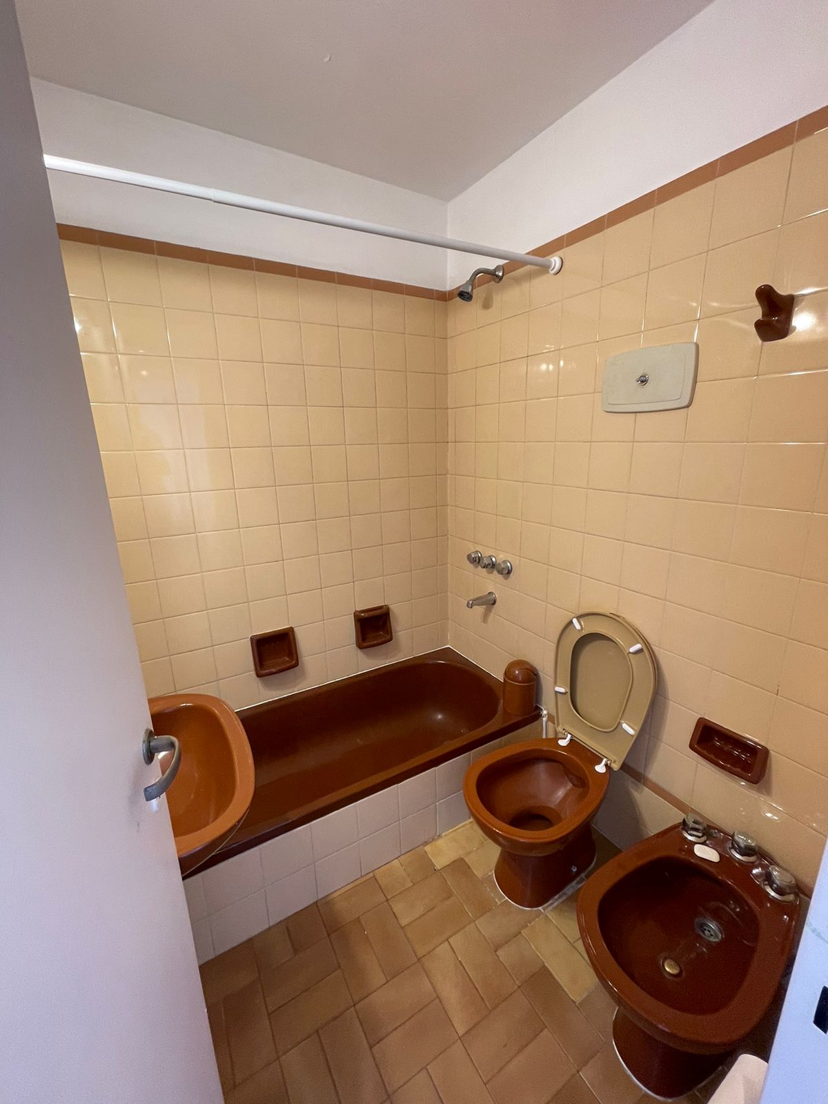 aparopropiedades - Departamento de 2 ambientes en Quilmes centro