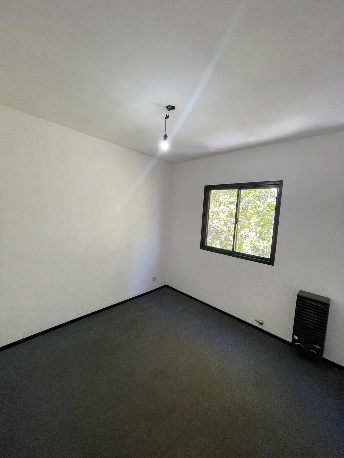 aparopropiedades - Departamento de 3 ambientes en Bernal centro