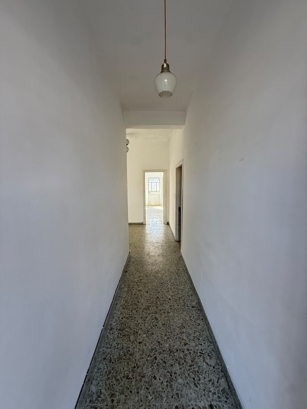 aparopropiedades - Casa en Quilmes Este en alquiler