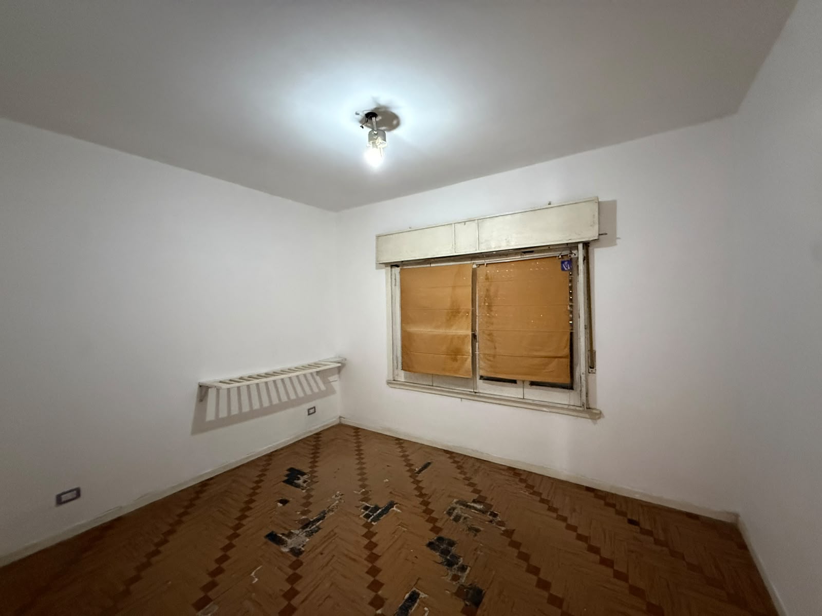 aparopropiedades - Casa en Quilmes Este en alquiler