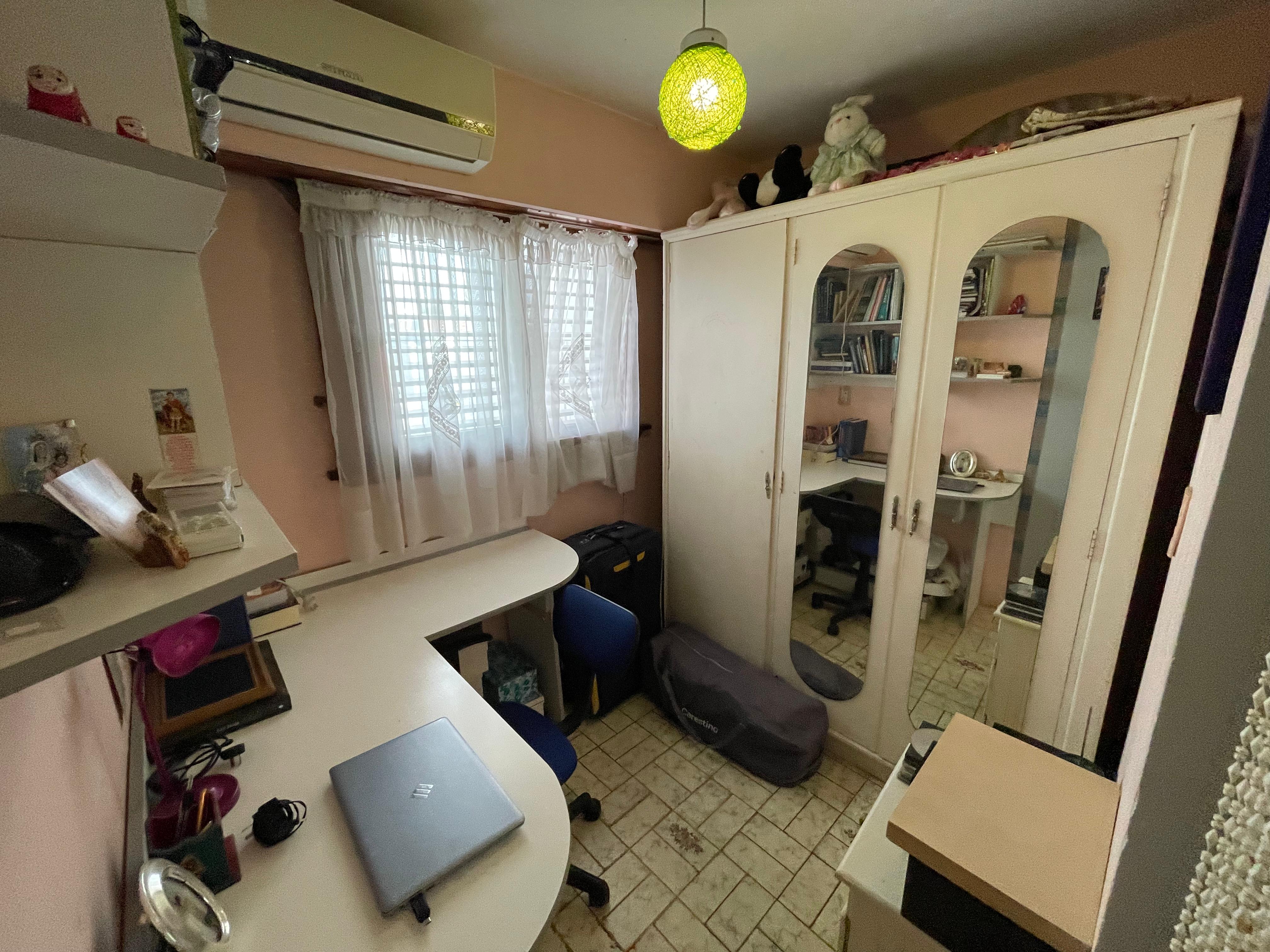 aparopropiedades - Casa en dos Plantas a la venta