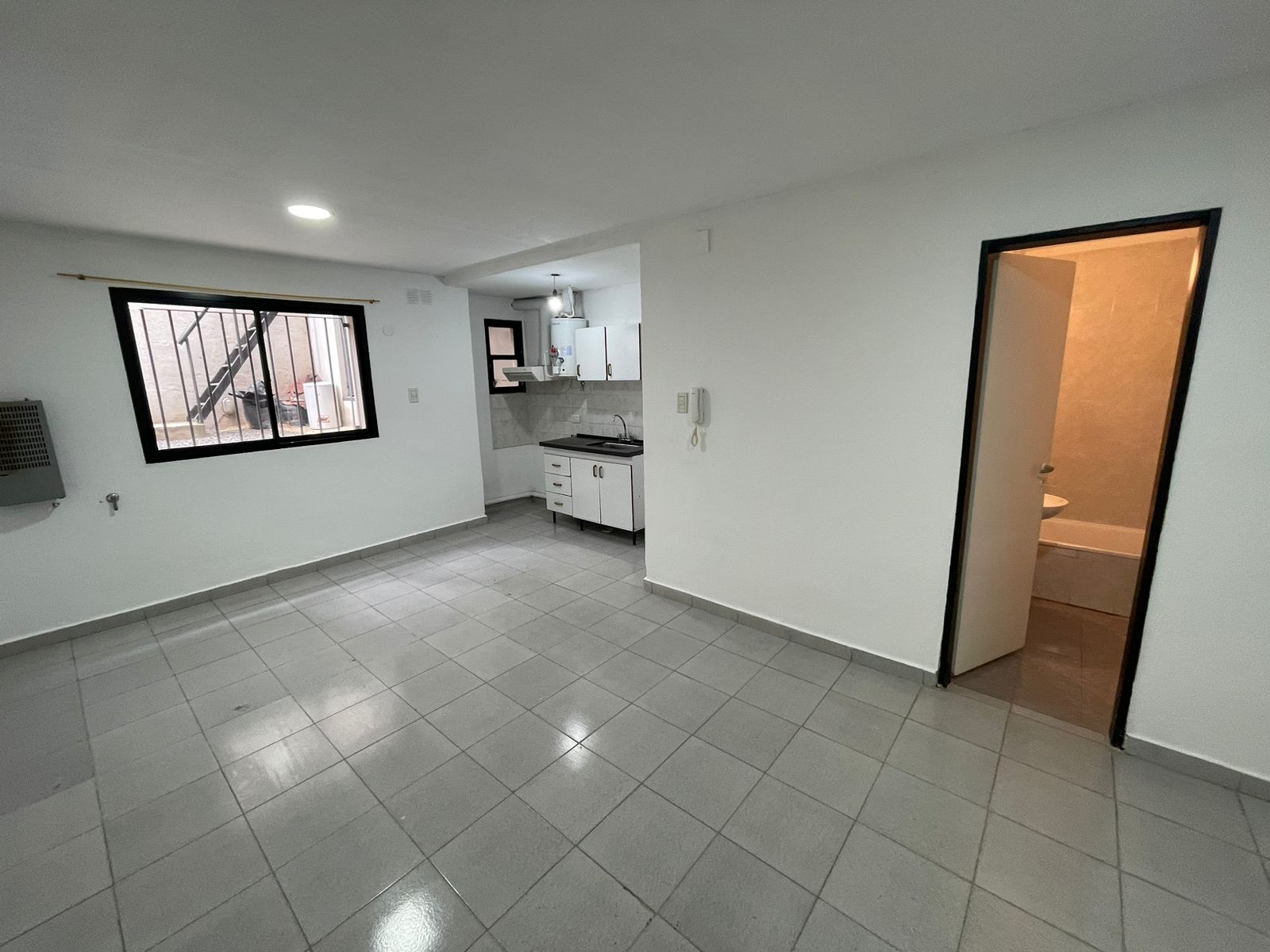 aparopropiedades - Departamento monoambiente en Quilmes Oeste