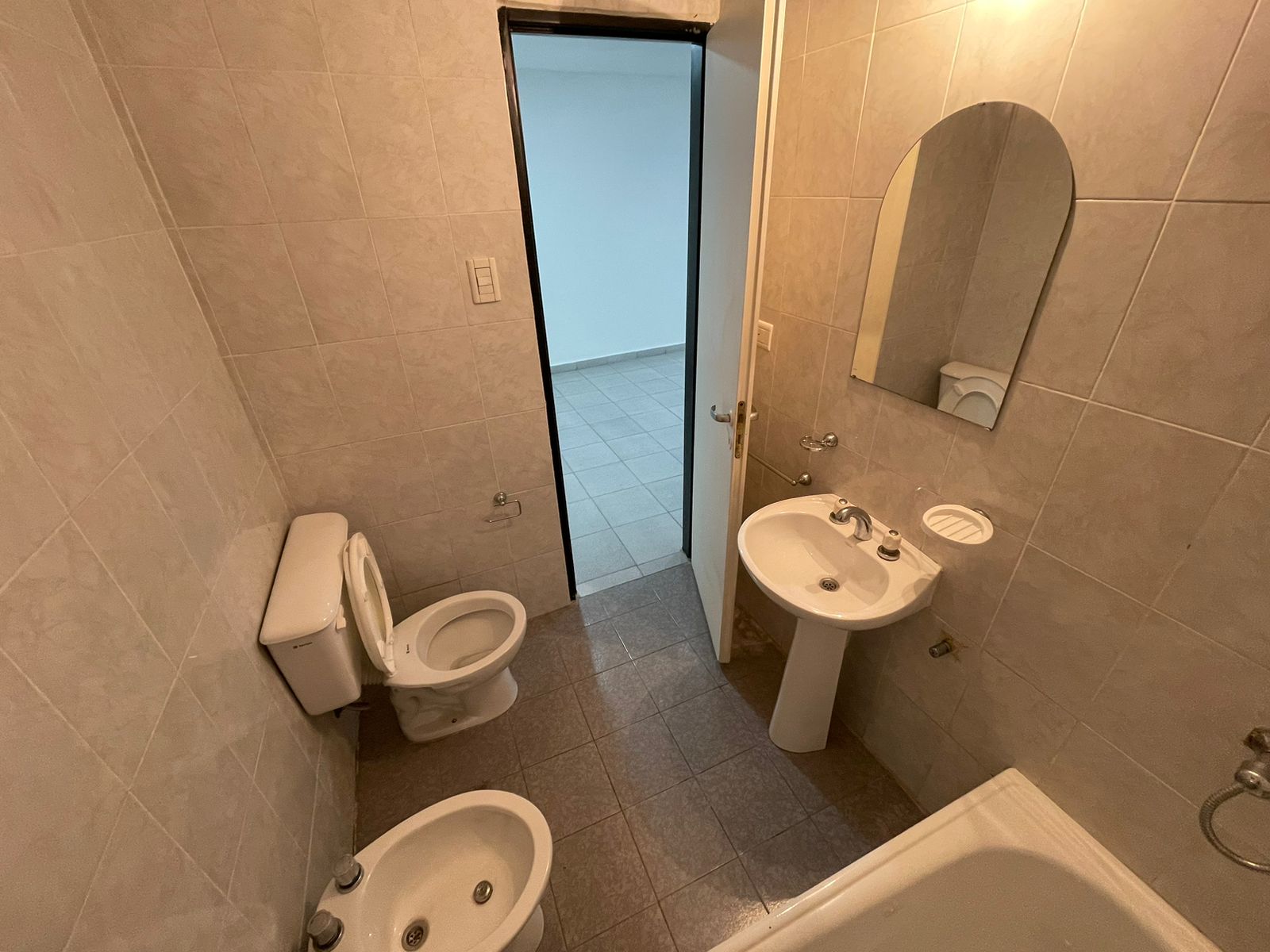 aparopropiedades - Departamento monoambiente en Quilmes Oeste