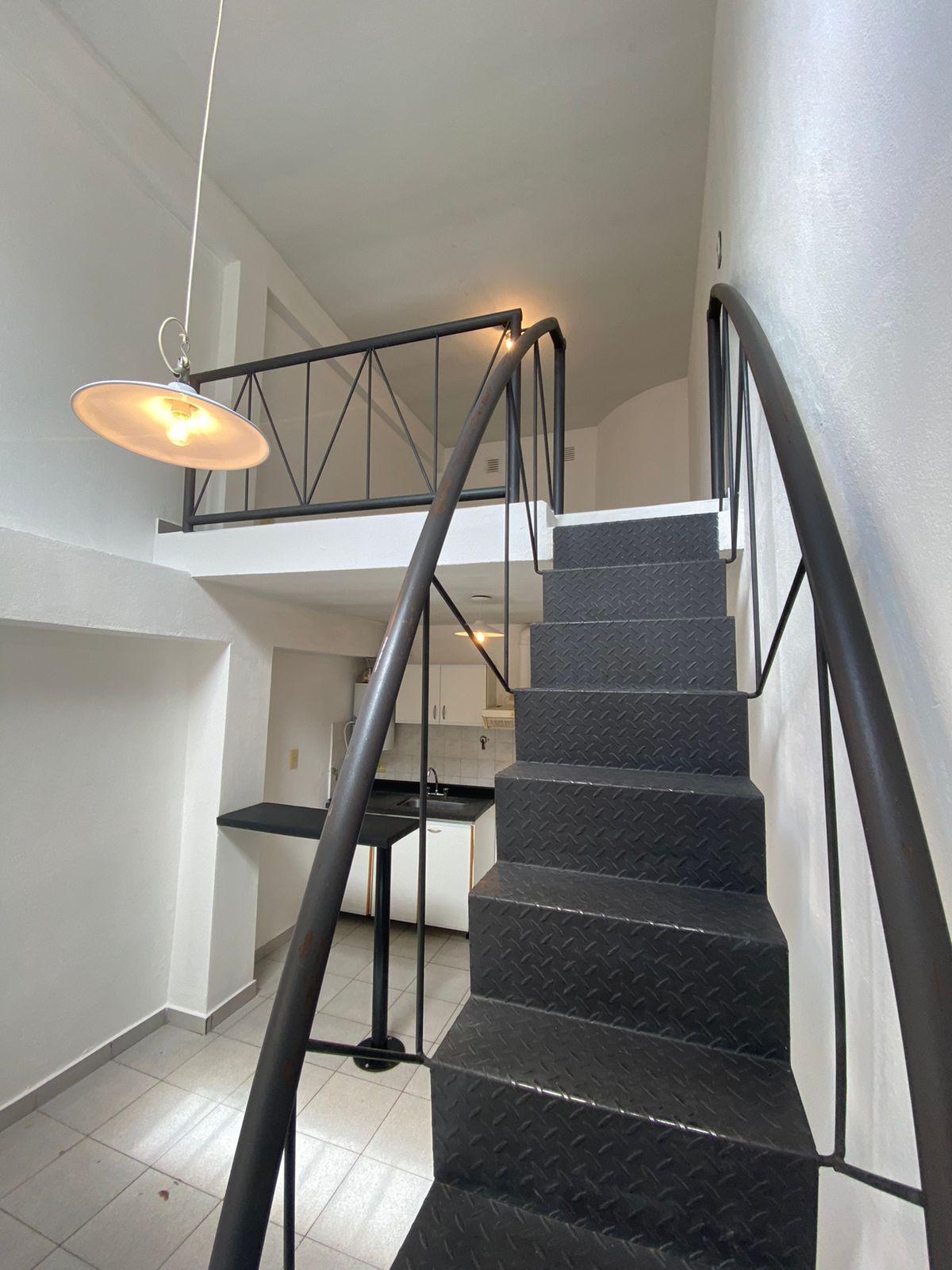 aparopropiedades - Departamento de 2 ambientes tipo Loft en Quilmes Oeste