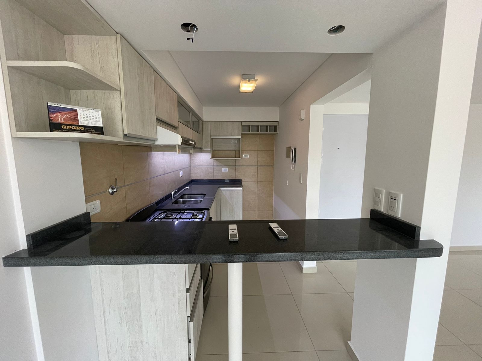 aparopropiedades - Exclusivo Semipiso de 2 ambientes a la venta – 4° Piso al Frente - Apto Crédito –