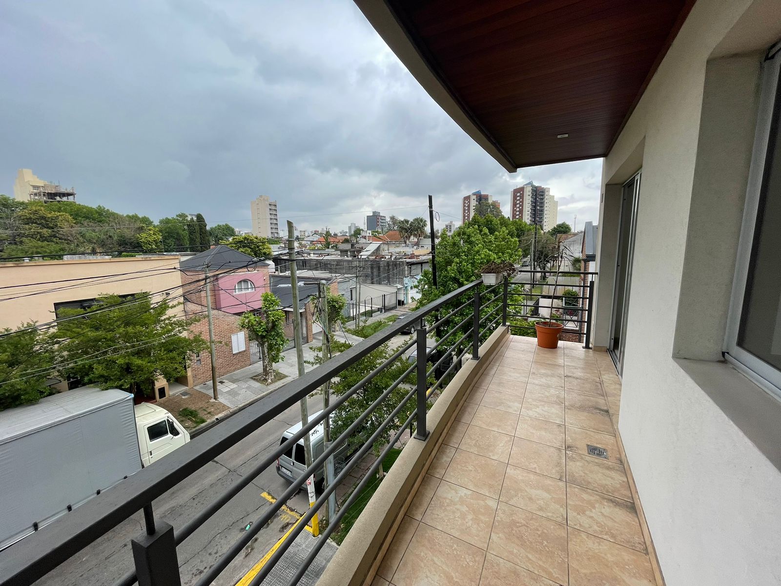 aparopropiedades - Exclusivo Semipiso de 2 ambientes a la venta – 4° Piso al Frente - Apto Crédito –