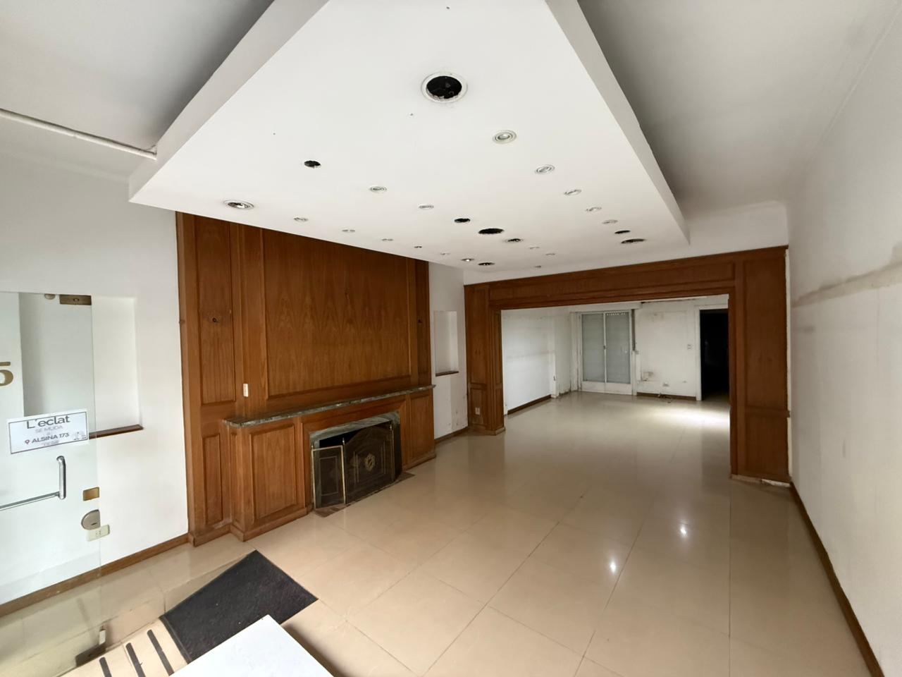aparopropiedades - Local comercial en pleno centro de Quilmes 
