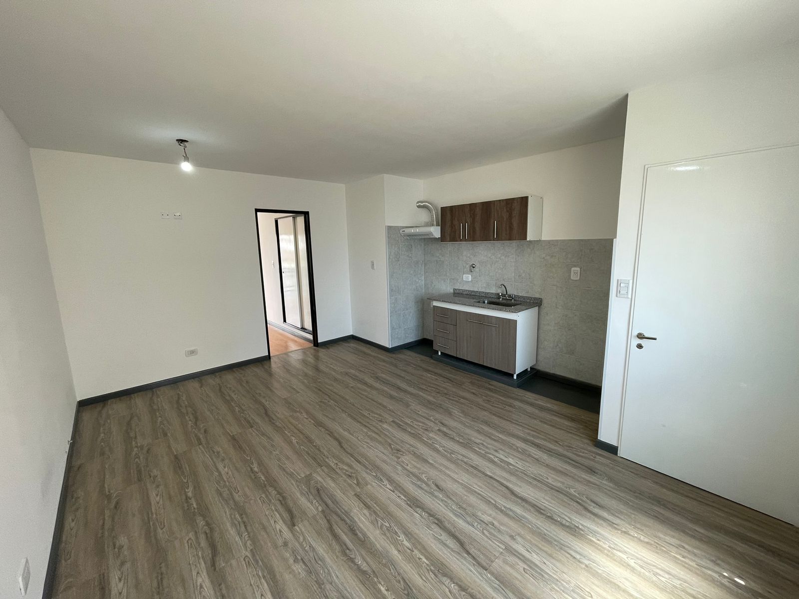 aparopropiedades - Departamento de 2 ambientes en bernal oeste