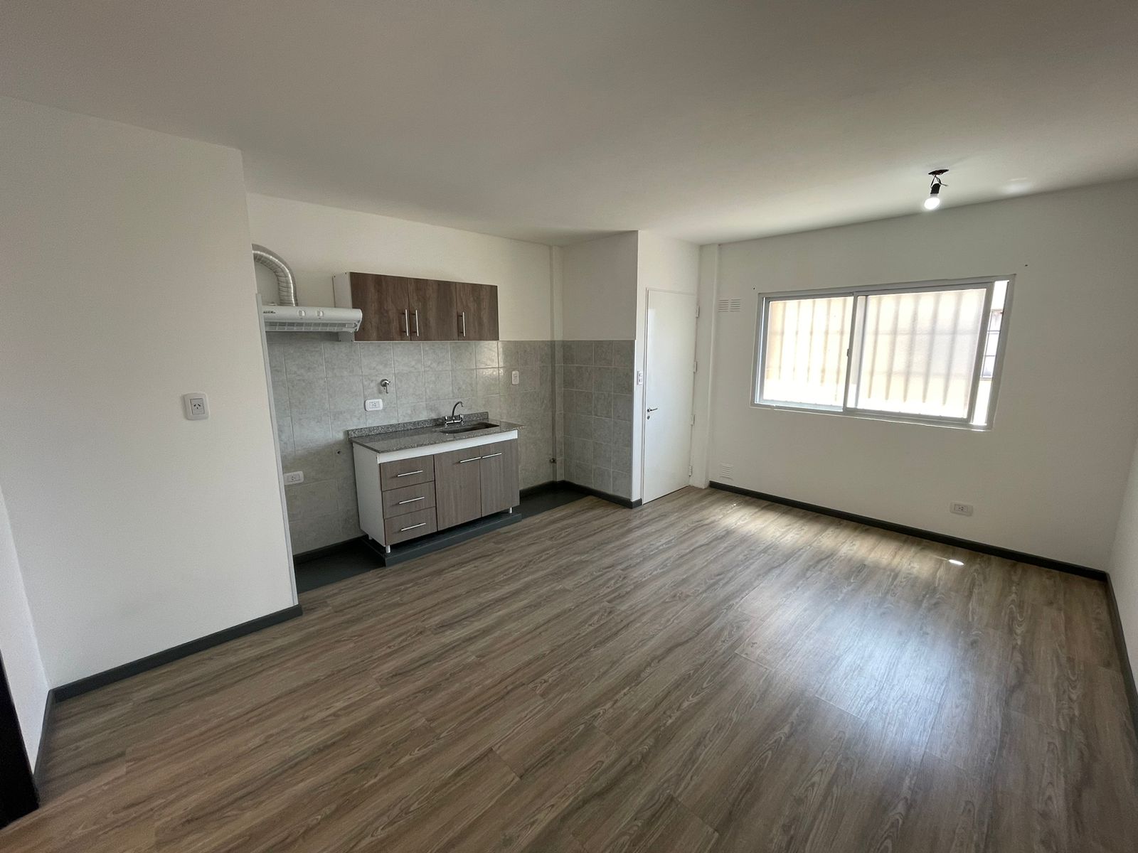 aparopropiedades - Departamento de 2 ambientes en bernal oeste