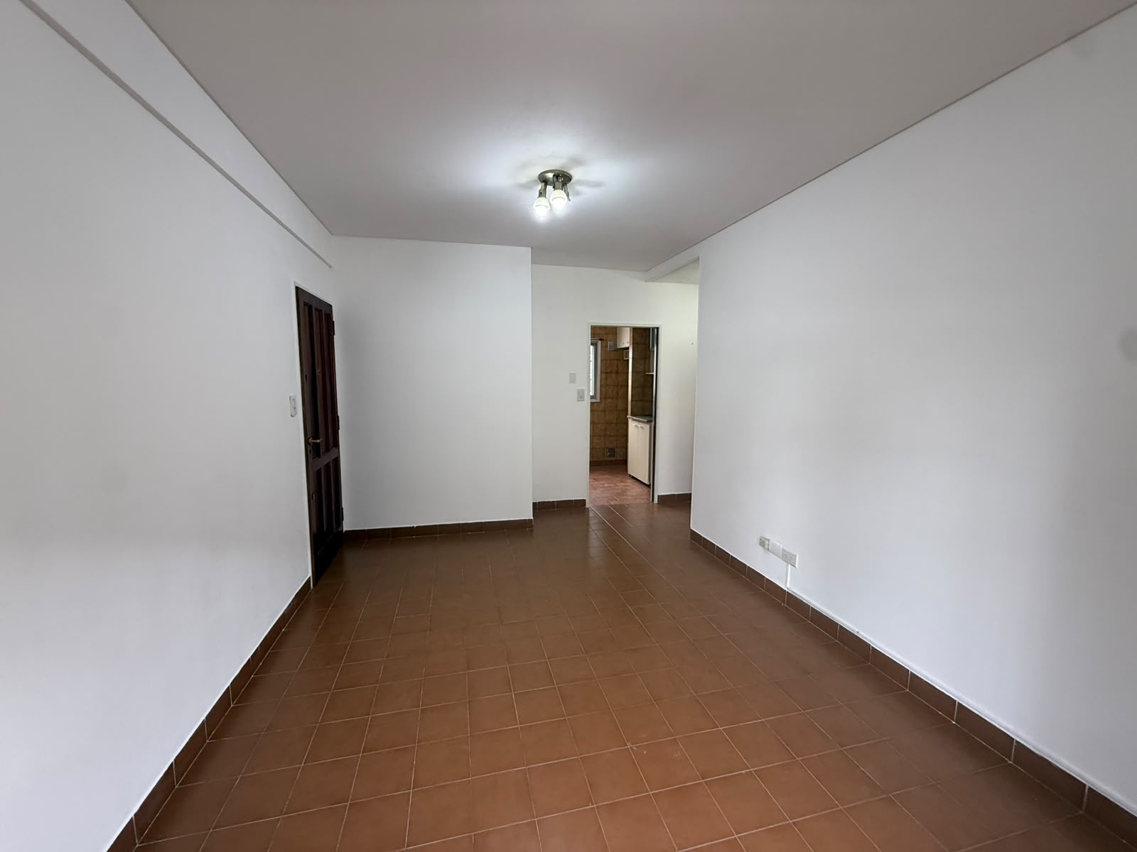 aparopropiedades - Departamento de 2 ambientes con cochera en Quilmes