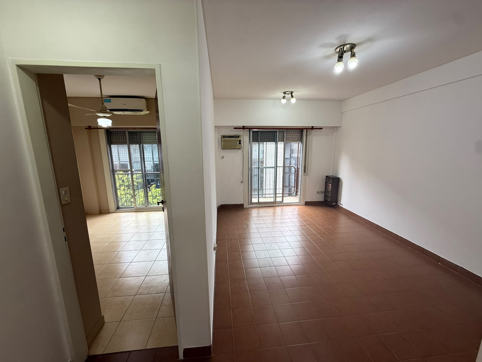aparopropiedades - Departamento de 2 ambientes con cochera en Quilmes